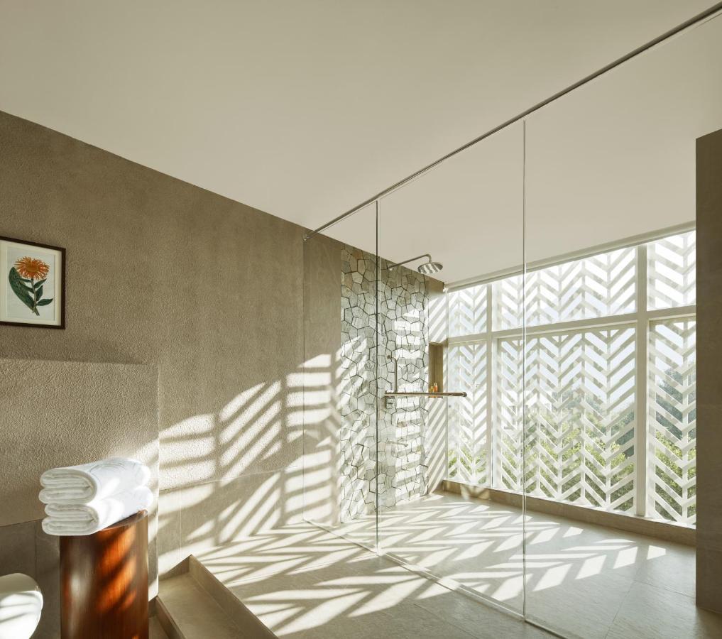 Taj Aravali Resort & Spa ウダイプル エクステリア 写真