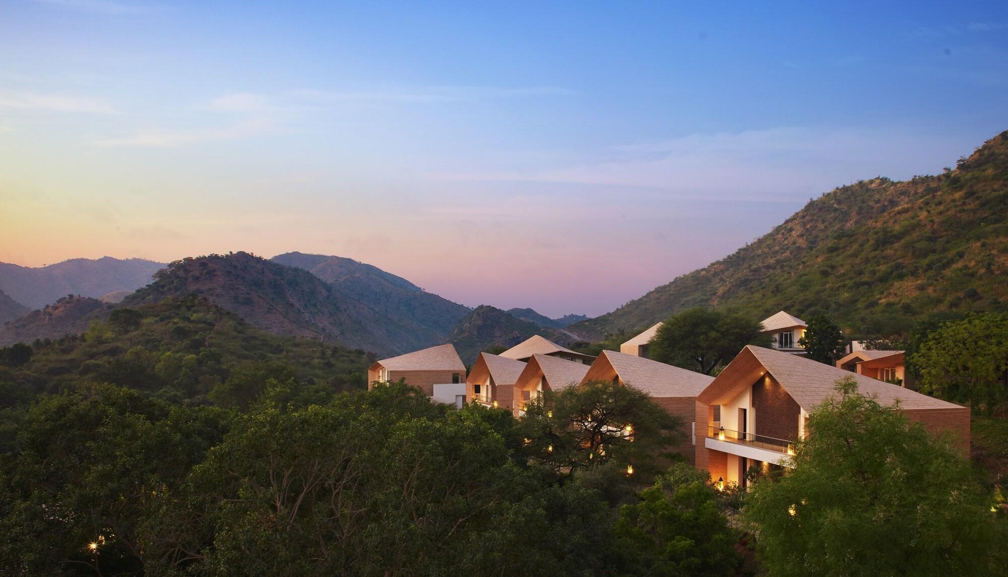 Taj Aravali Resort & Spa ウダイプル エクステリア 写真